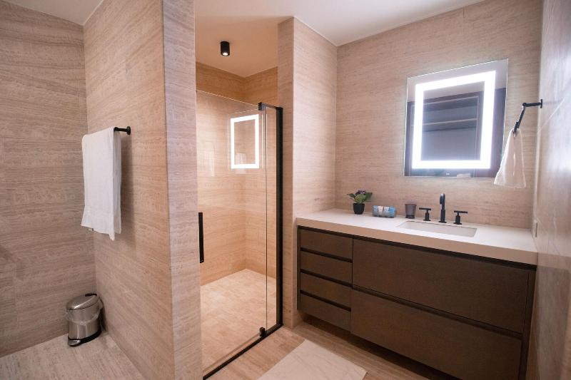 Eshel Suites Panama  image