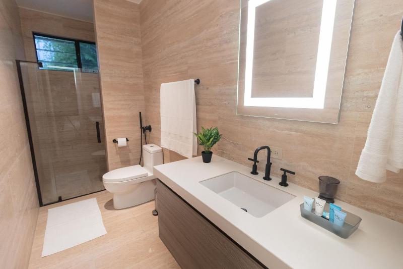 Eshel Suites Panama  image