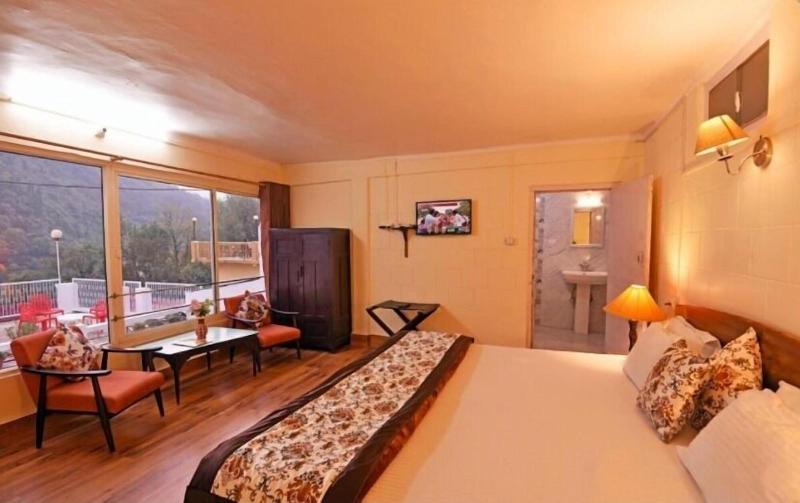 India Hotel image