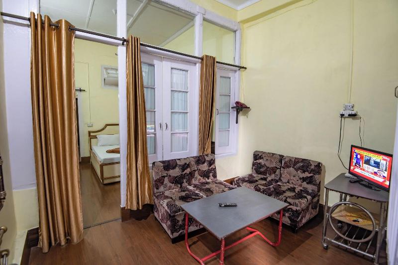India Hotel image