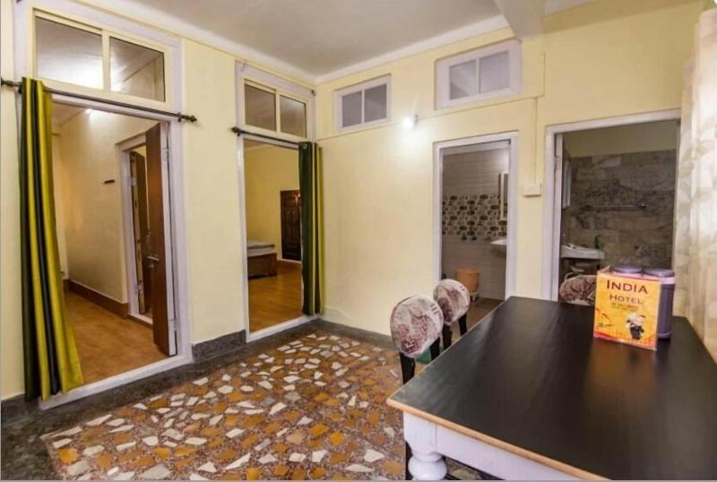 India Hotel image