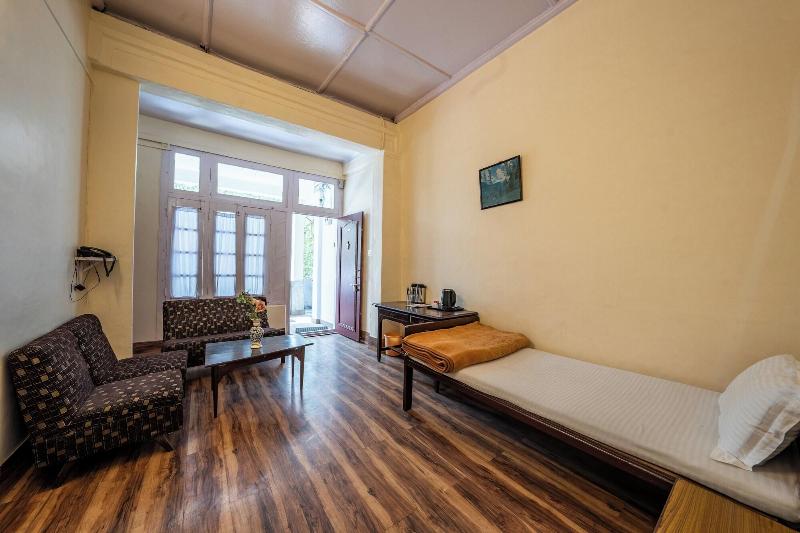 India Hotel image
