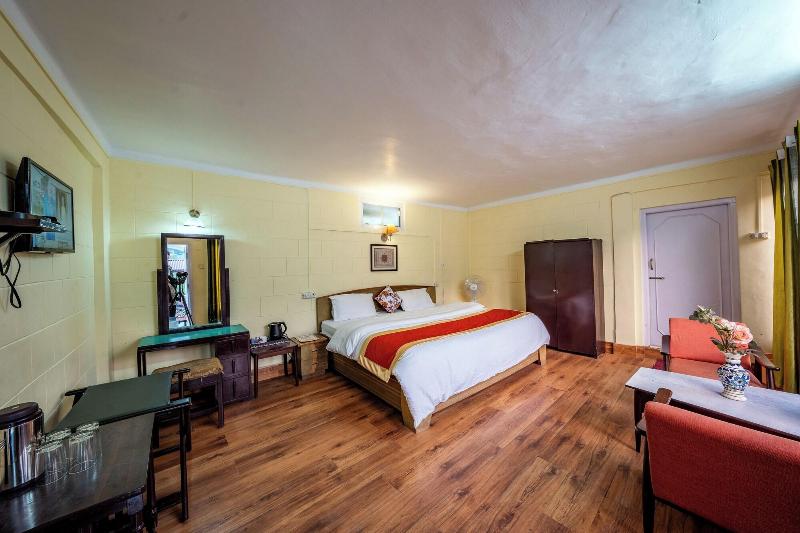 India Hotel image