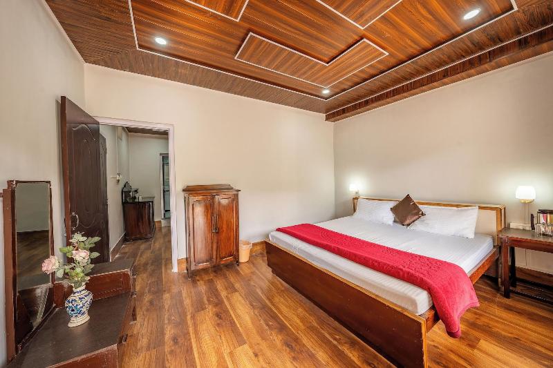 India Hotel image