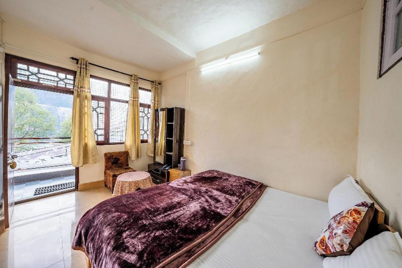 India Hotel image
