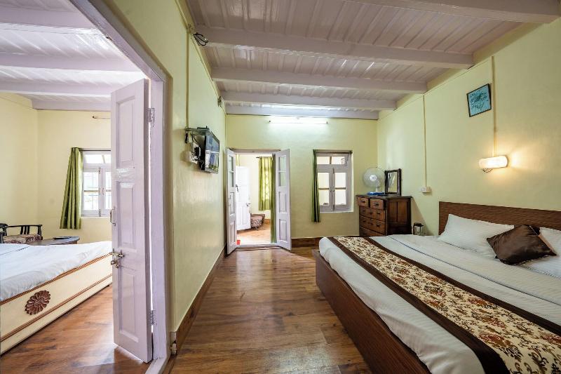 India Hotel image