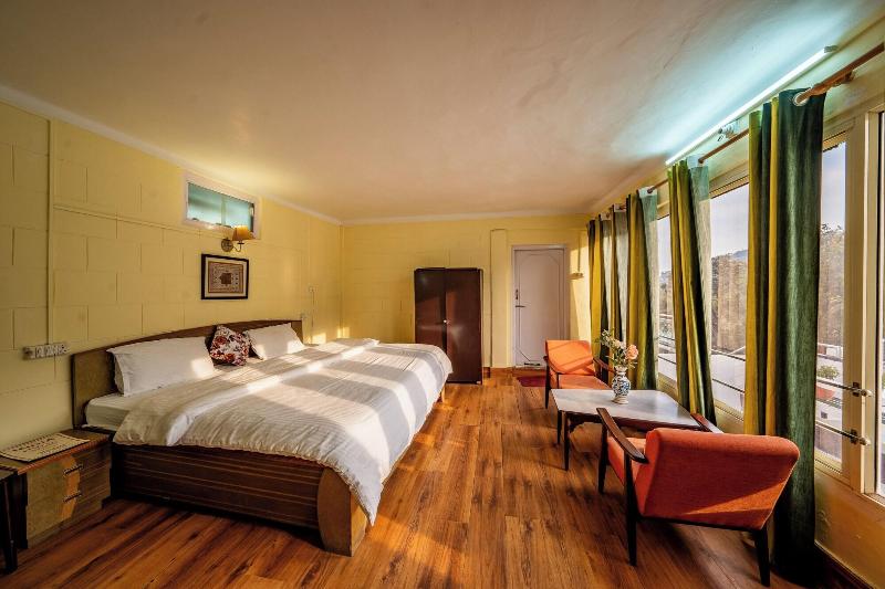 India Hotel image