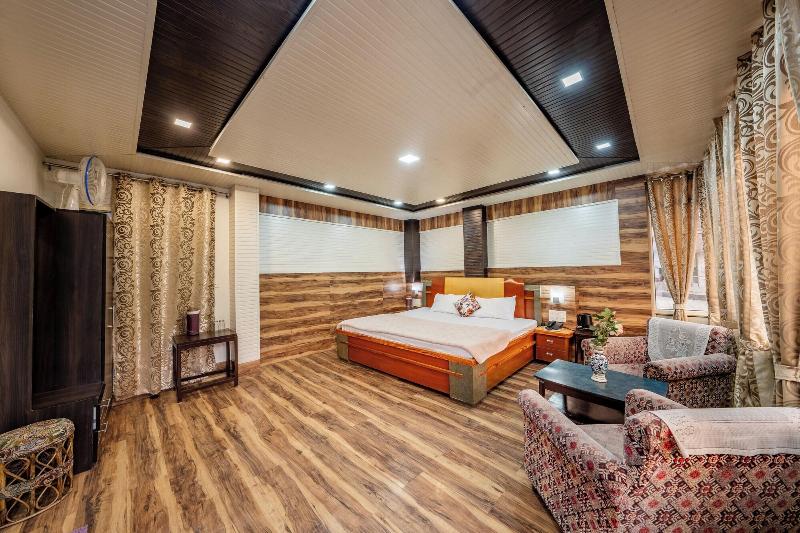 India Hotel image