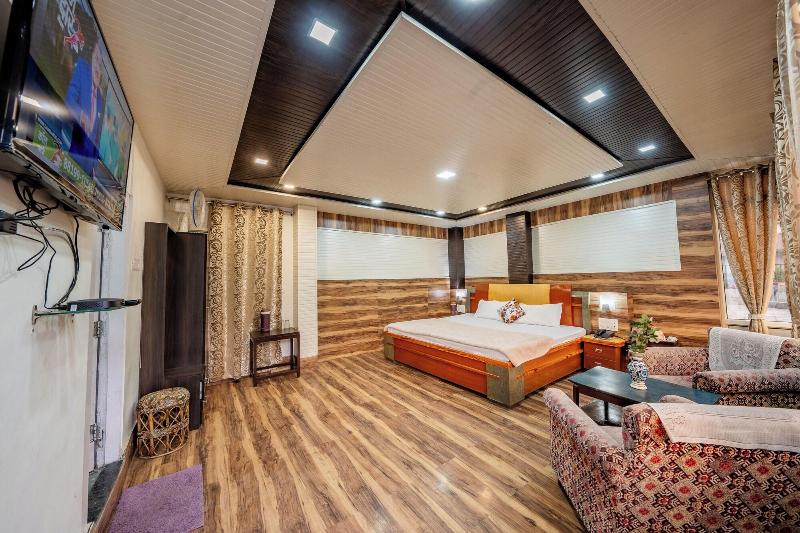 India Hotel image