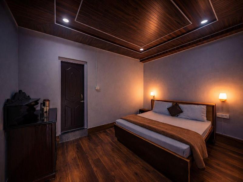 India Hotel — photo 138