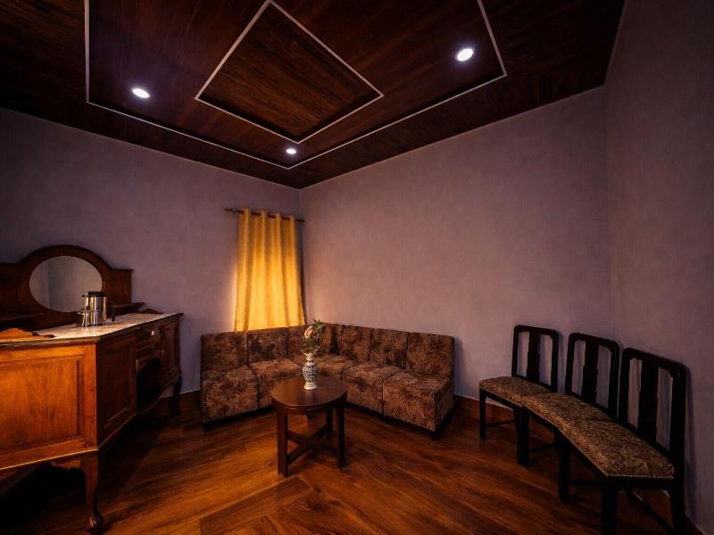 India Hotel — photo 145