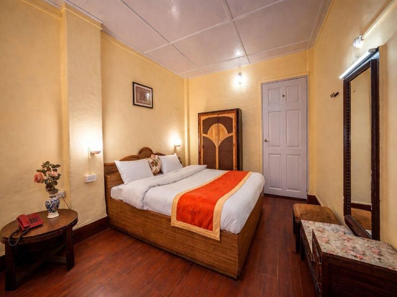 India Hotel — photo 105