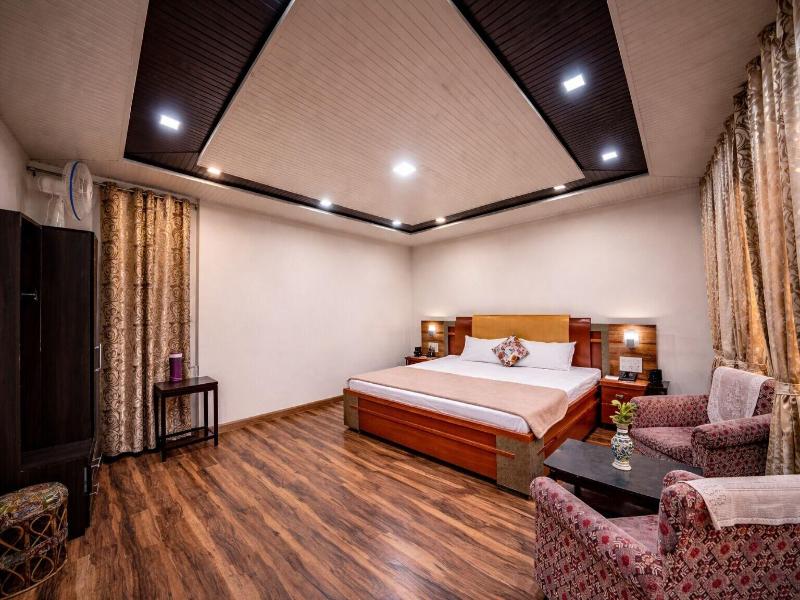 India Hotel — photo 120