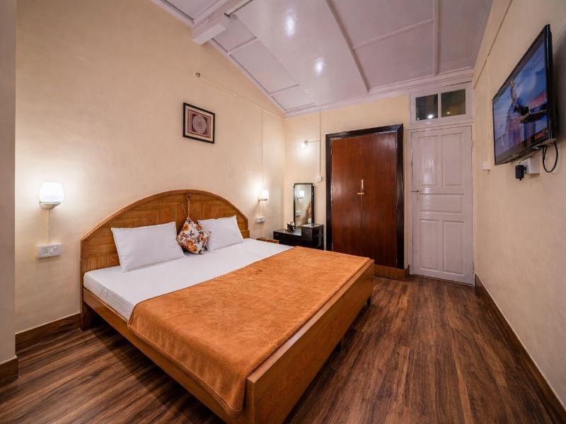 India Hotel — photo 73