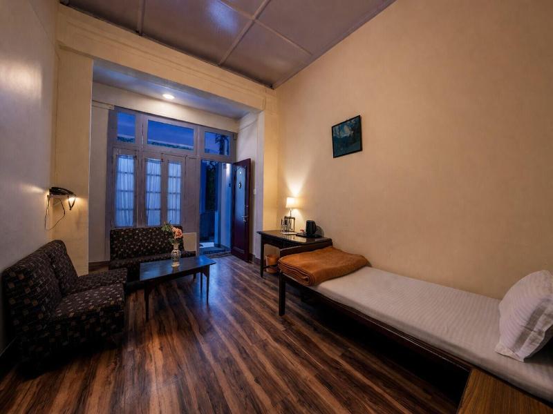 India Hotel — photo 80