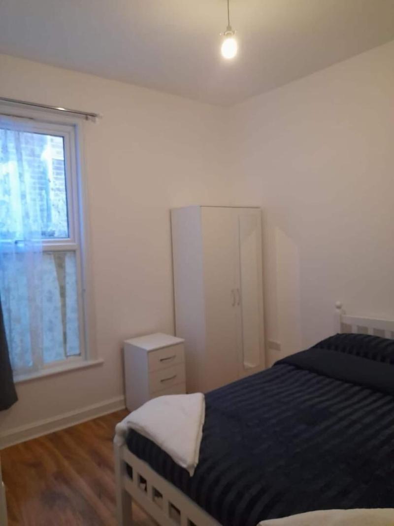 Rayans Lodge Startford image