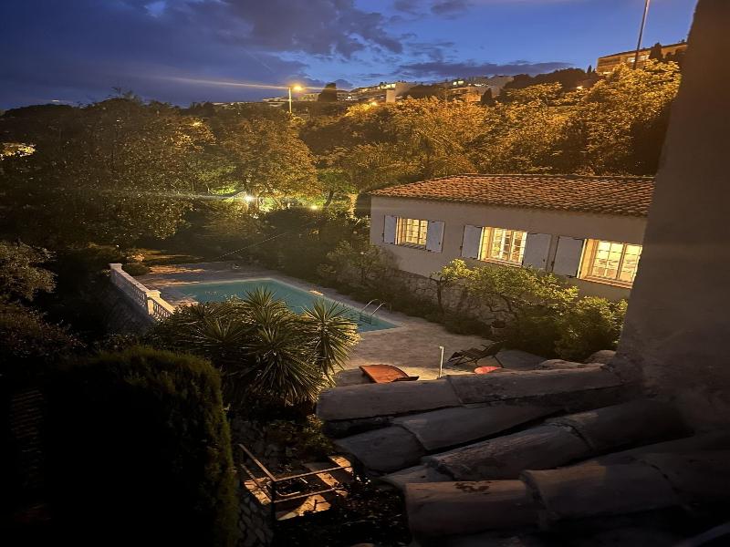 Les Petites Terrasses image