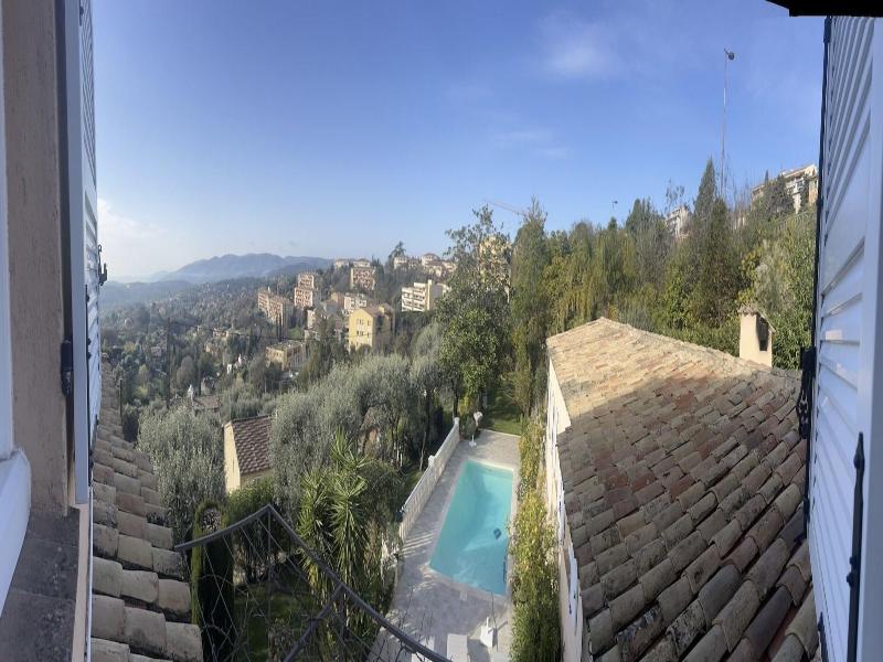 Les Petites Terrasses image