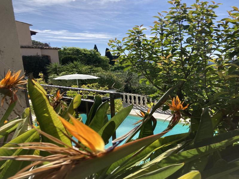 Les Petites Terrasses image