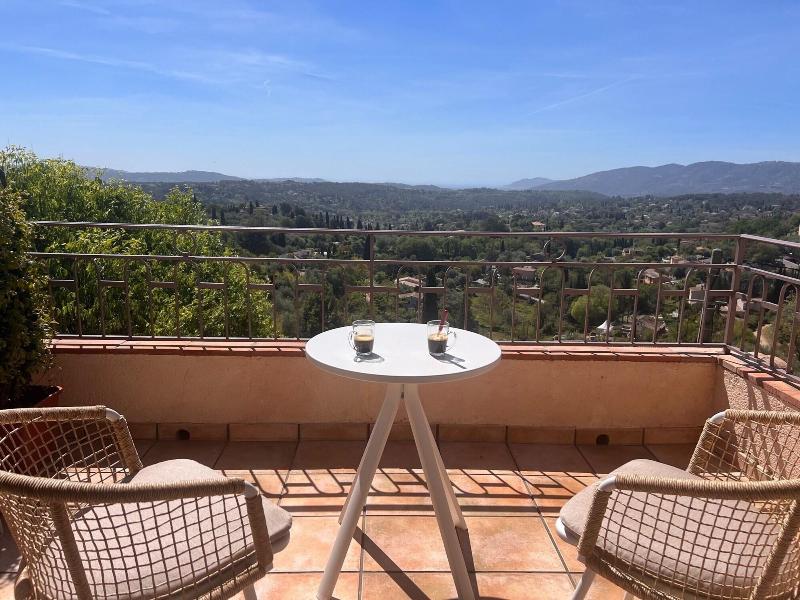 Les Petites Terrasses image