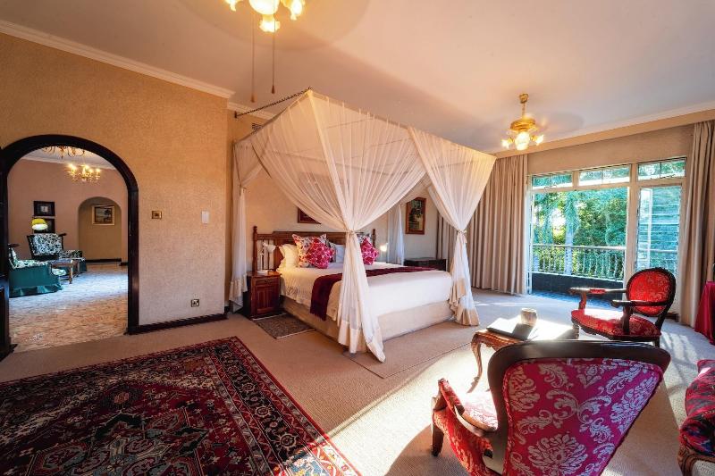 The Victorian Manor image