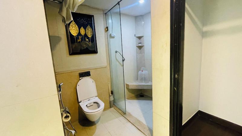 Saltstayz Select - Malcha & Chankyapuri image