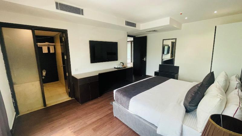 Saltstayz Select - Malcha & Chankyapuri image