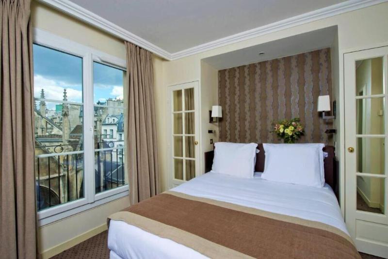 Herbert George Apartment Hotel image