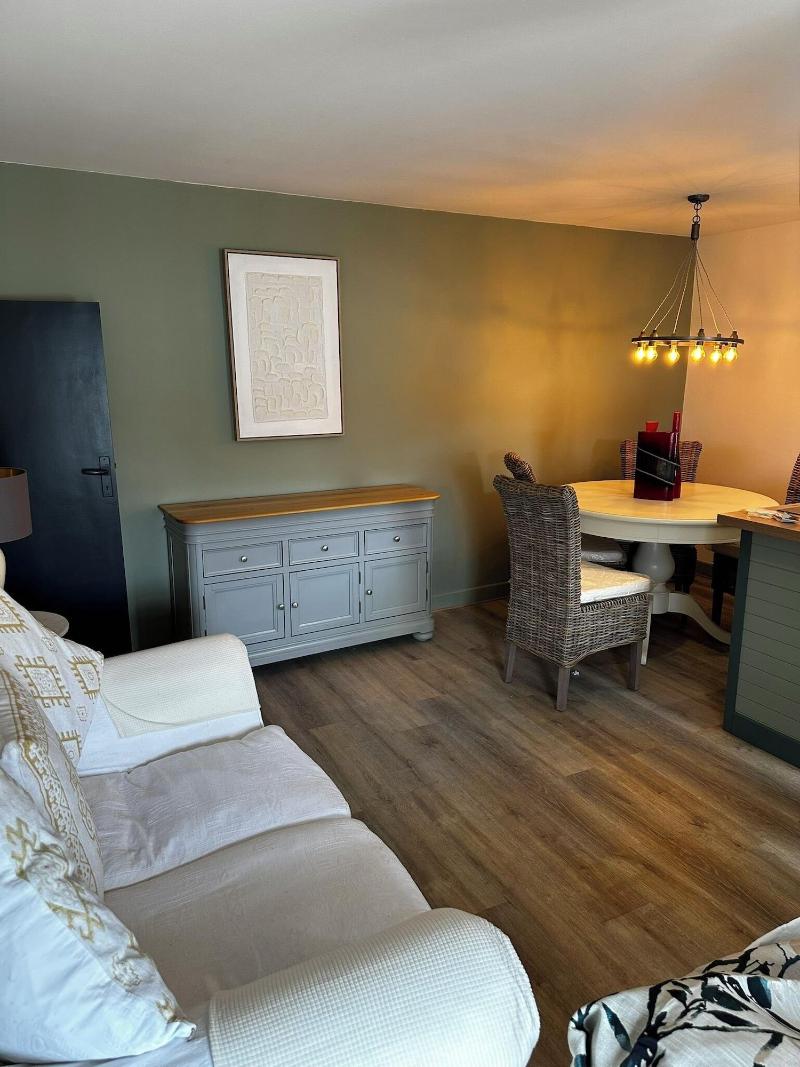 Herbert George Apartment Hotel image