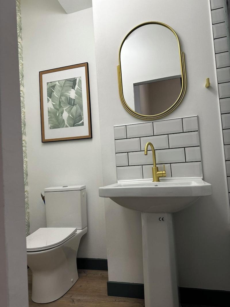 Herbert George Apartment Hotel image