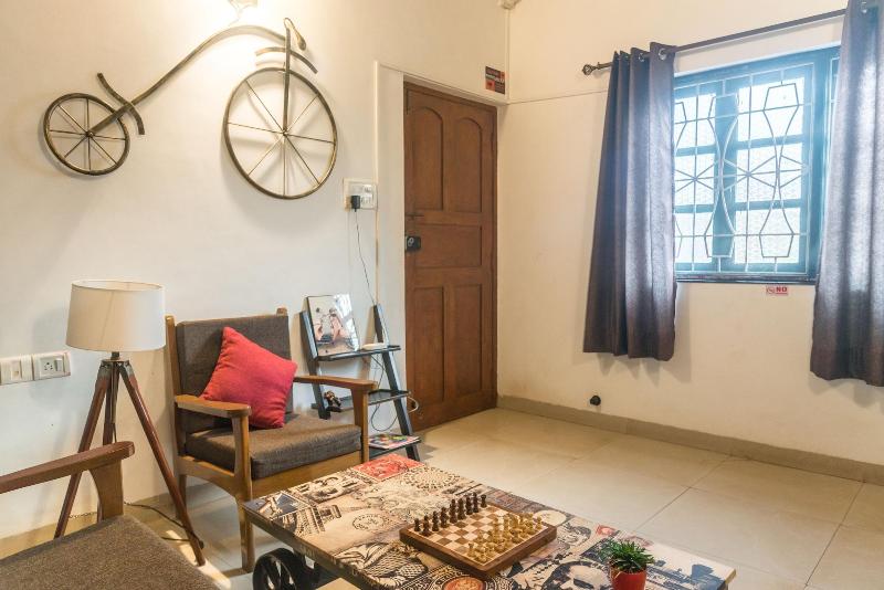 U R D Ki You Are The Key Hostels image