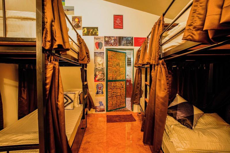 U R D Ki You Are The Key Hostels image