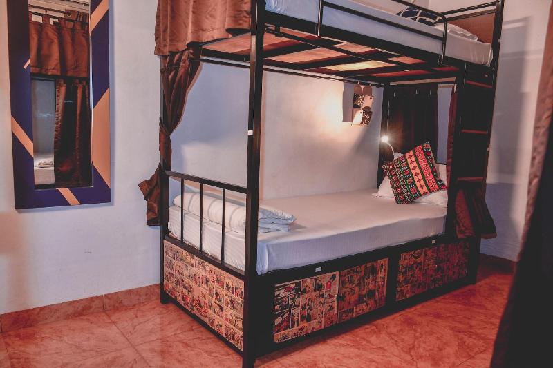 U R D Ki You Are The Key Hostels image