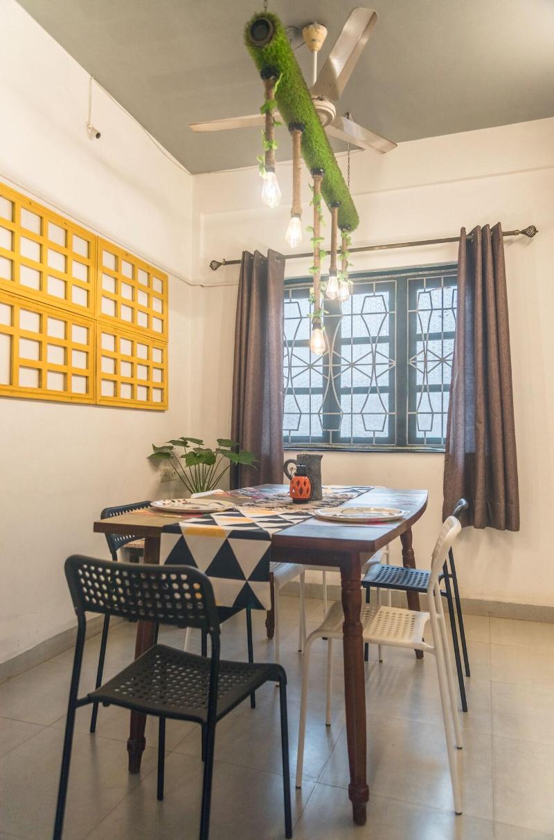 U R D Ki You Are The Key Hostels image
