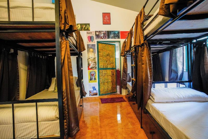 U R D Ki You Are The Key Hostels image