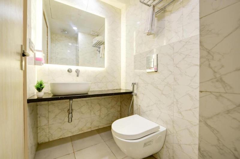 Hotel Vin Inn New Delhi Railway Station image