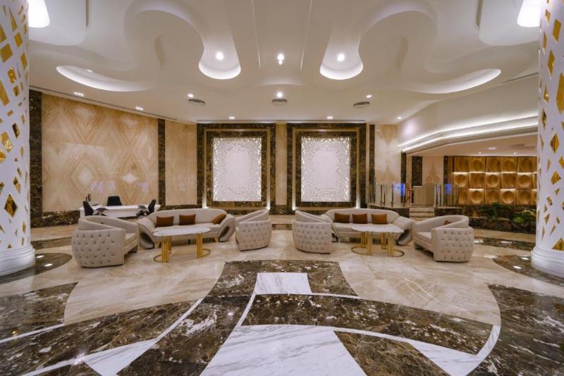 Sirena Beach Resort Spa image