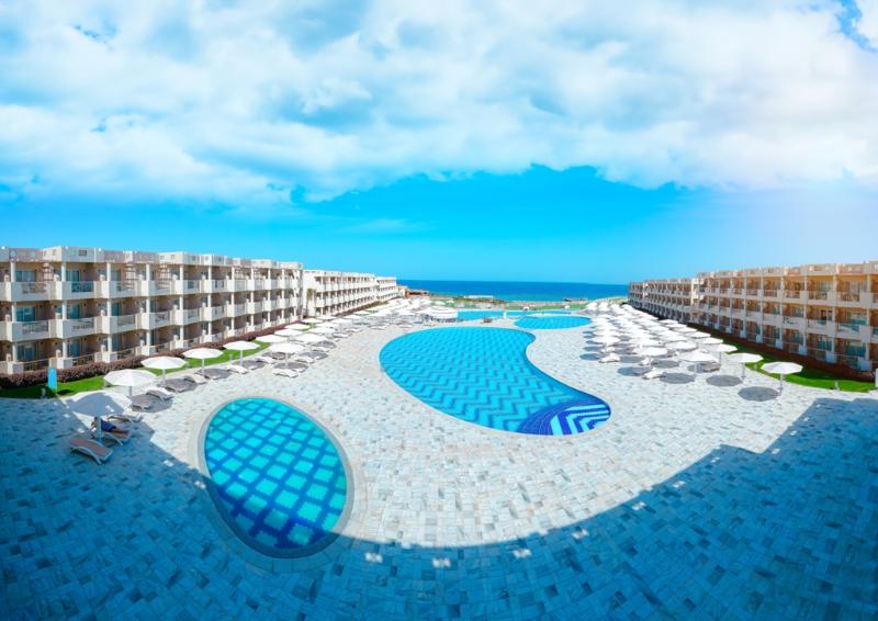 Sirena Beach Resort Spa image