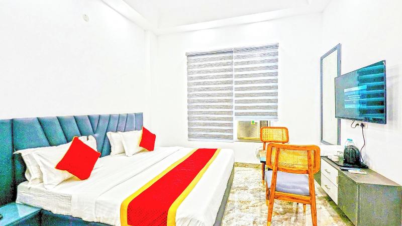 Hotel Green Vegas image