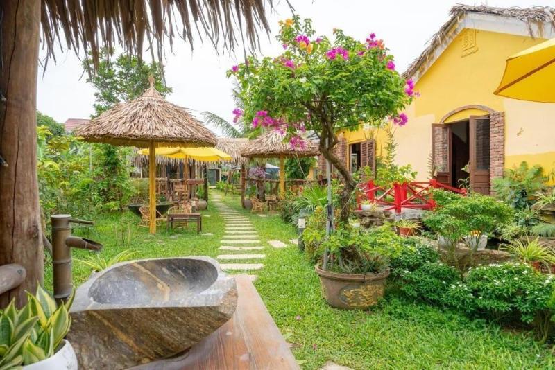 Phoenix Hotel Bungalow image
