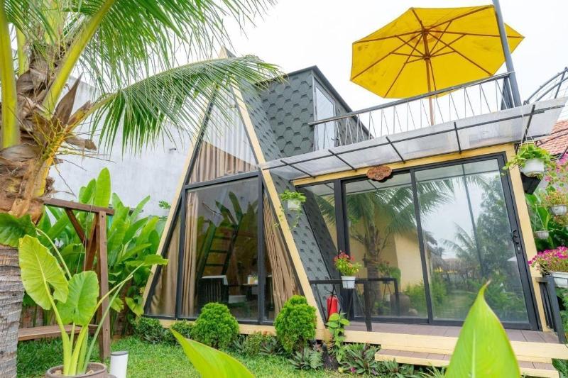Phoenix Hotel Bungalow image