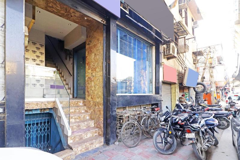 Twamev Rajouri Garden By The Arrow image