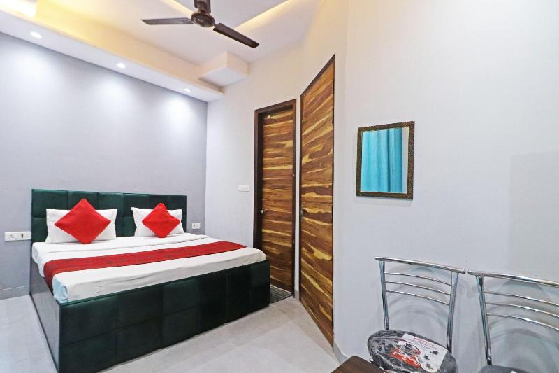 Twamev Rajouri Garden By The Arrow image