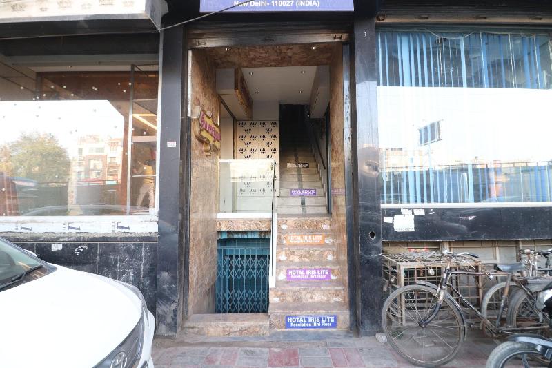 Twamev Rajouri Garden By The Arrow image