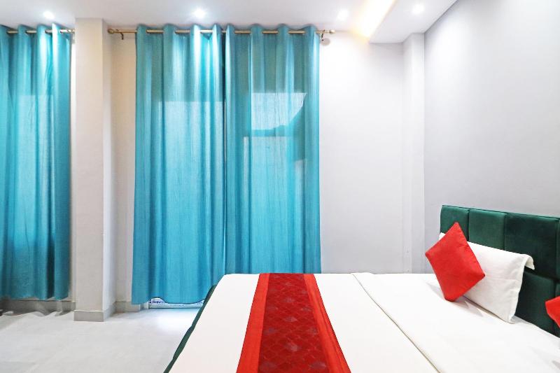 Twamev Rajouri Garden By The Arrow image