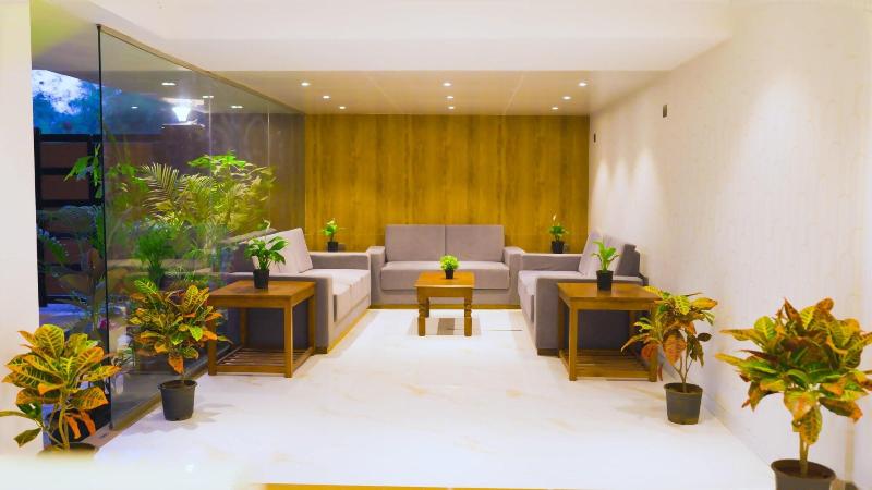 Hsquare Hotel Andheri West image