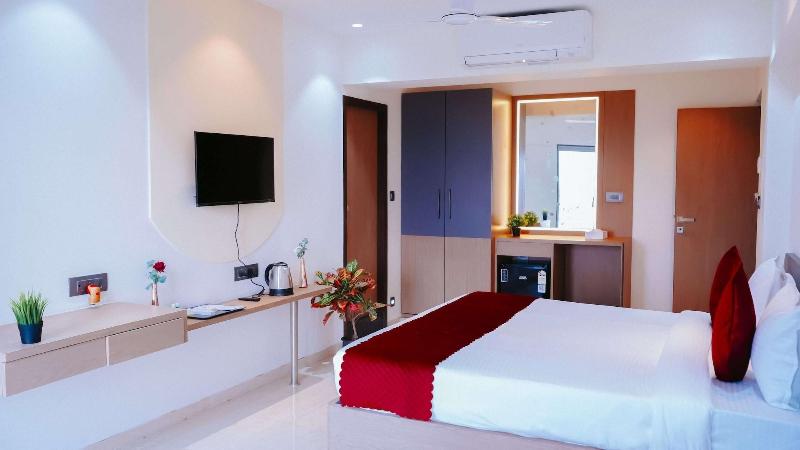 Hsquare Hotel Andheri West image