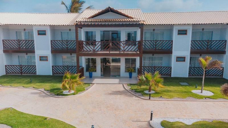 Oiti Beach Resort Tuta Ia image