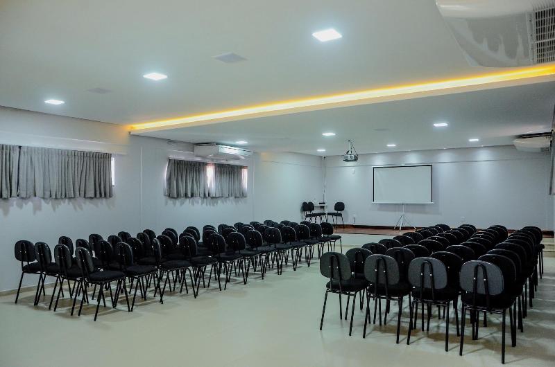 Oiti Beach Resort Tuta Ia image