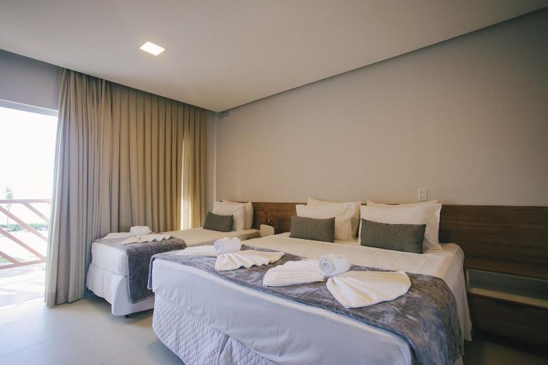 Oiti Beach Resort Tuta Ia image